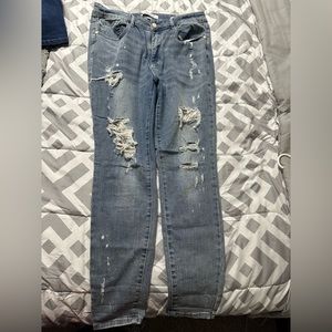 Judy Blue Jeans skinny size 15/32 distressed with lace patches